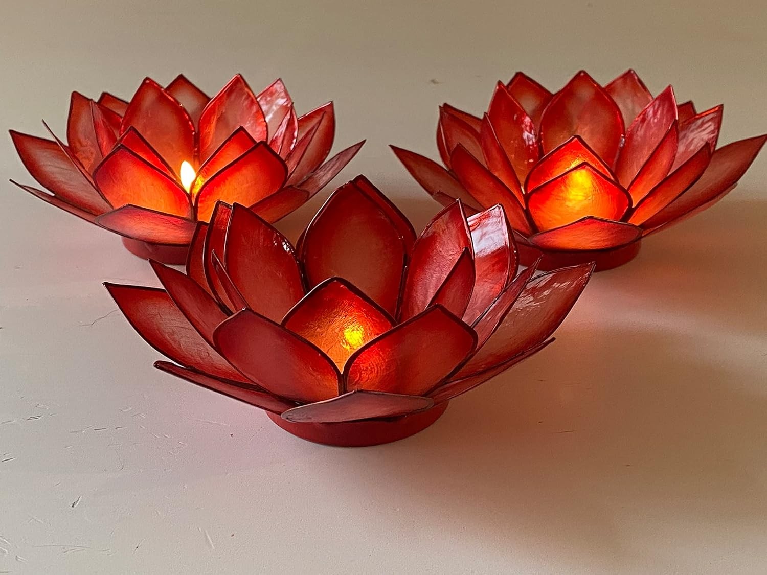 OM Gallery Capiz Shell Lotus Tea Light Holder in Red