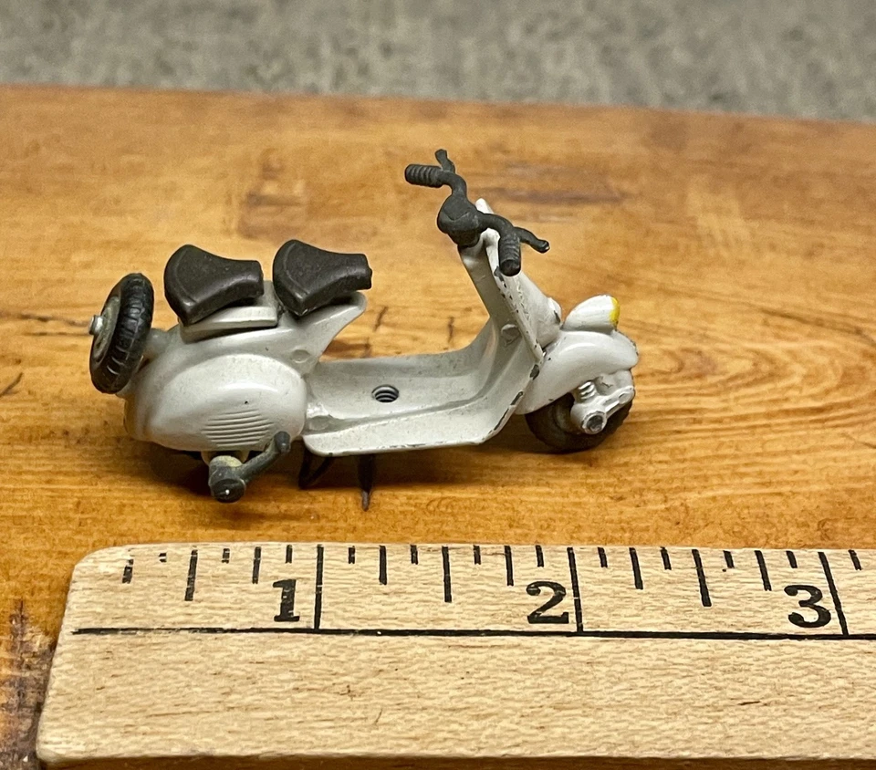 Tekno Denmark 442 VESPA SCOOTER (315) - Image 2 of 4