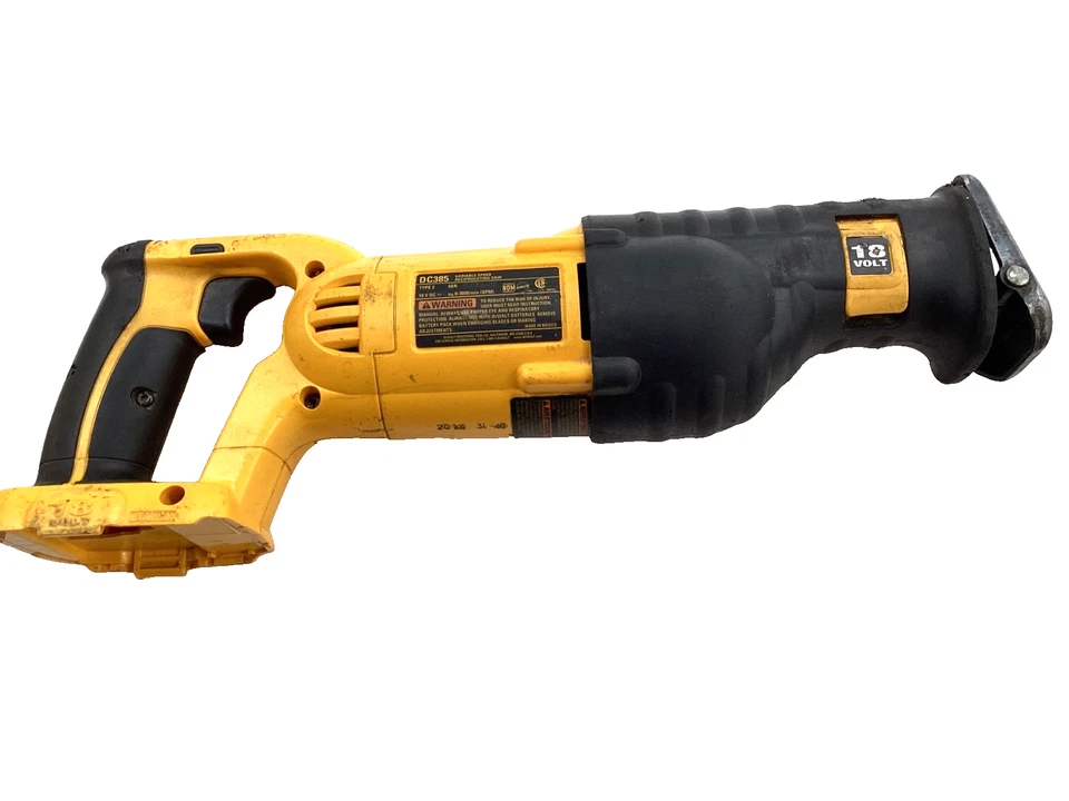 Dewalt 3 Piece 18V Tool Kit Hammer Drill Sawsall Angle Drill 3 Batteries Charger - Image 2 of 4