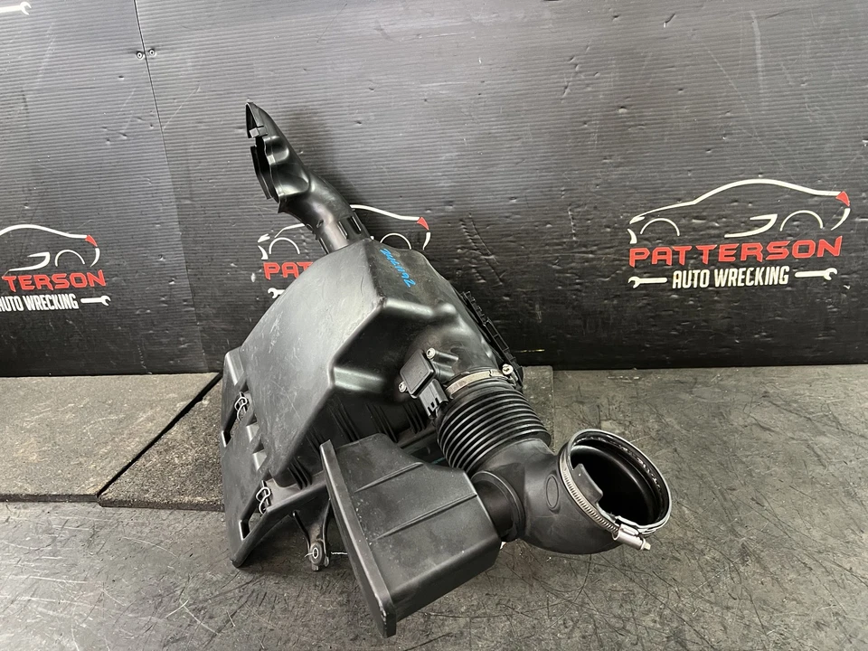 08-10 CAJA FILTRO LIMPIADOR ADMISIÓN AIRE BMW 528I 3.0 CON TUBOS Y MEDIDOR Foto 4 de 4