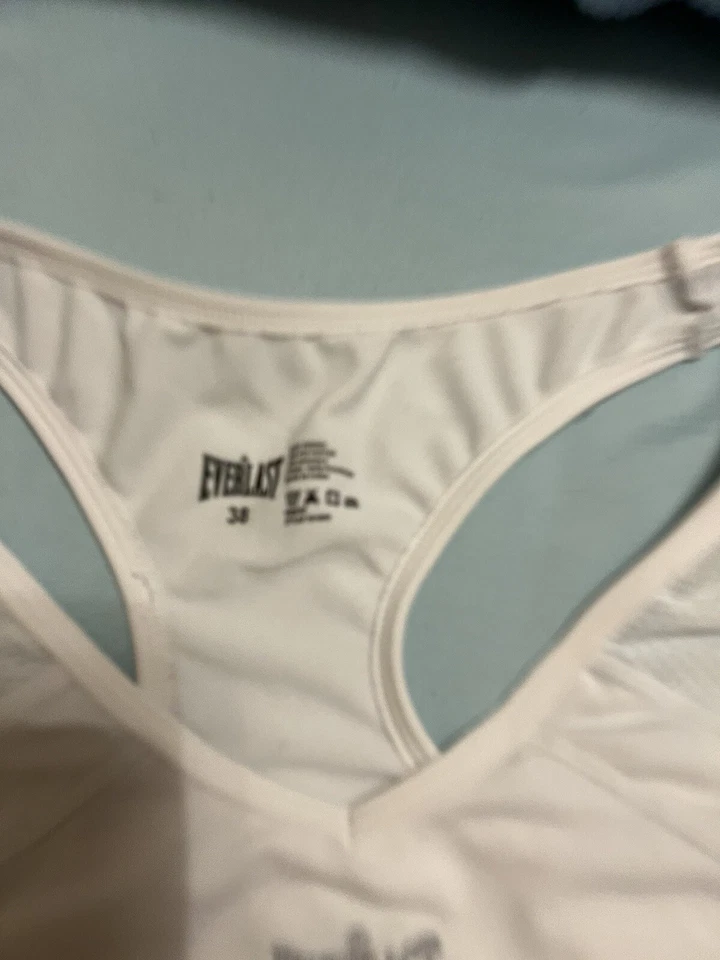 EVERLAST~SUJETADOR DEPORTIVO RUNNING FITNESS BLANCO~Mujer 38 Foto 2 de 4
