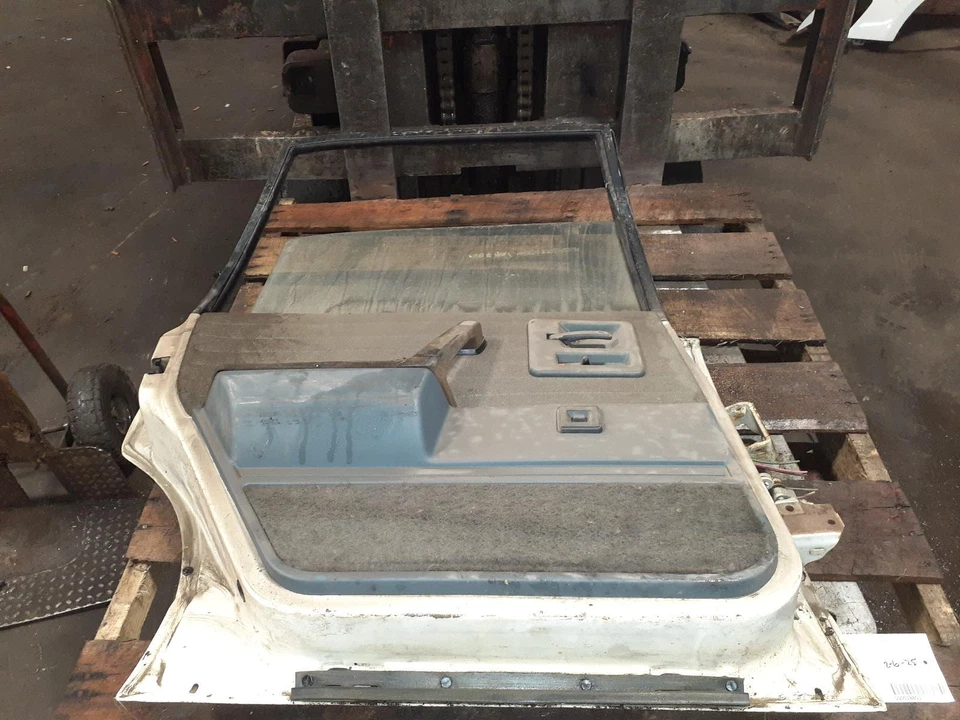 Used Rear Left Door fits: 1990 Pontiac 6000 Sdn electric Rear Left Grade A - Imagem 2 de 4