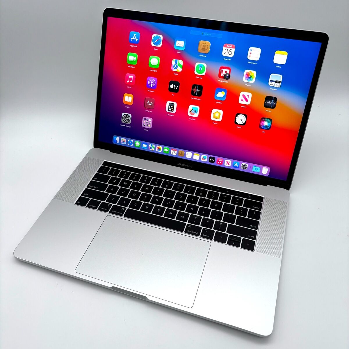2019 Apple MacBook Pro 15 inch 2.3GHz i9 32GB 1TB SSD - Pro 555X 4GB | eBay 2019 Apple MacBook Pro 15 inch 2.3GHz i9 32GB 1TB SSD - Pro 555X 4GB | eBay