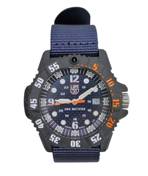 luminox 3803