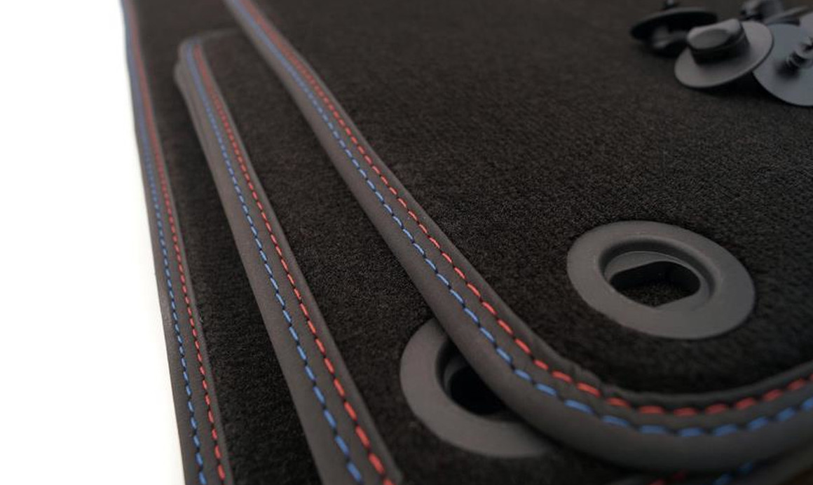 Tapis de sol BMW E36 Coupé en velours noir de haute qualité