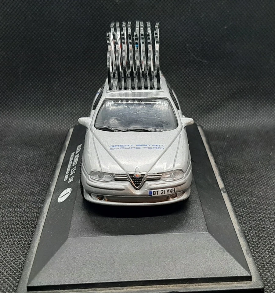 ALFA ROMEO 156 - Great Britain cycling team - NEW RAY- 1/43èmè - Photo 3/4