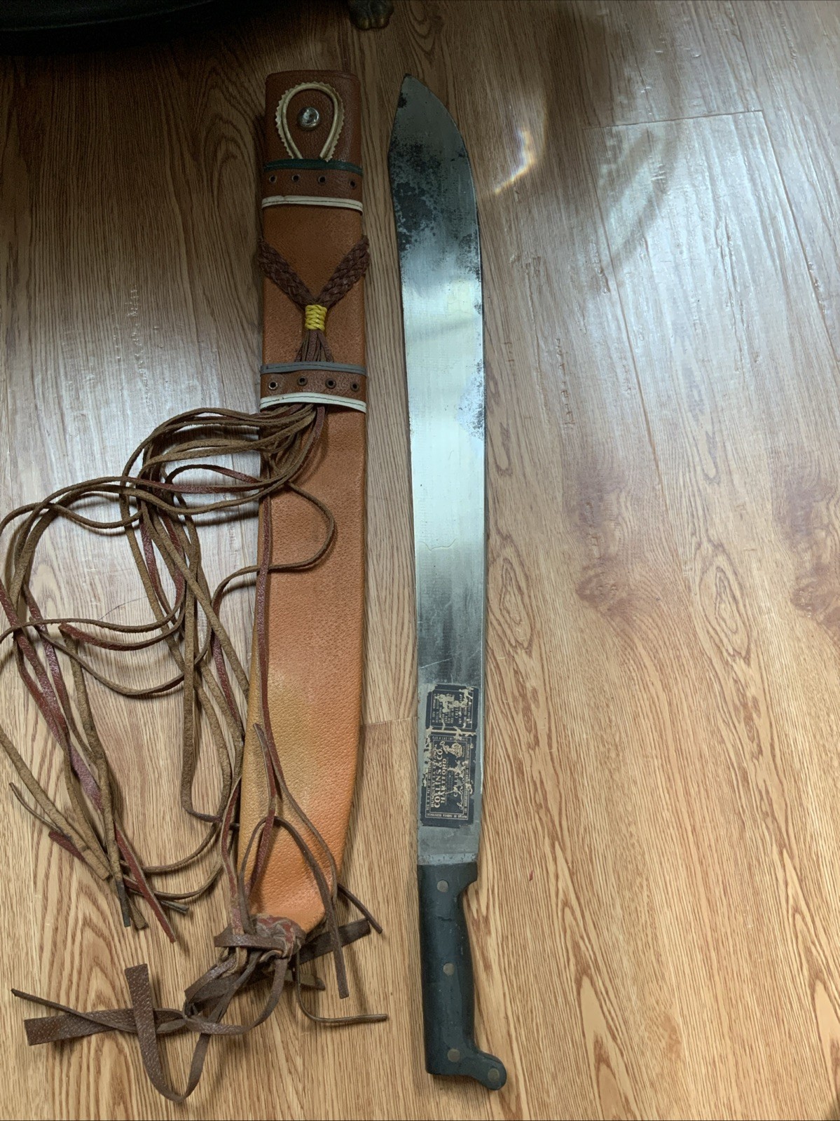 Legitimus Collins & Co 24” Blade Full Tang Machete w/ Leather Sheath 