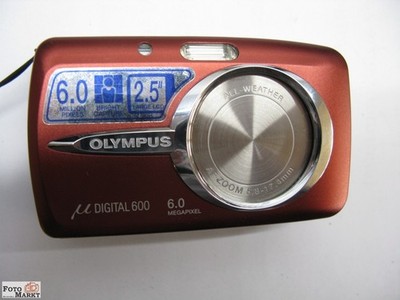 Olympus Digitalkamera - Vintage - Digital 600 All-Weather Objektiv 3x Zoom lens