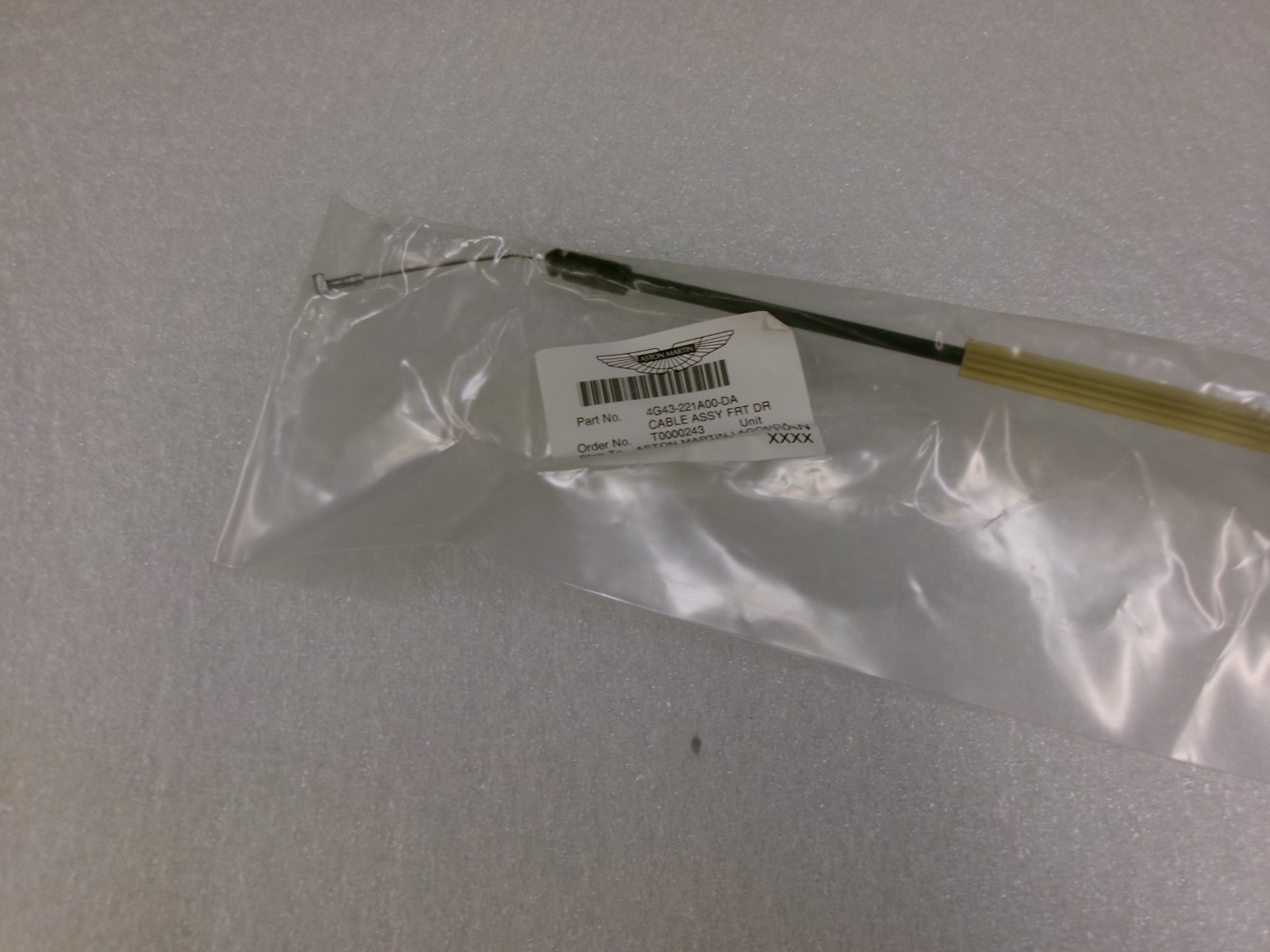 Aston Martin DBS Front Outer Outer handle P/N 4G43221A00DA
