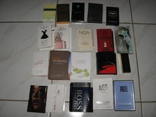 Lot de 20 échantillons  + CARTES grandes marques