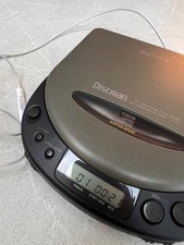 Sony Discman D-111 Portable CD Player – Fully Working – Vintage Classic