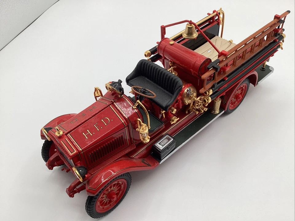 1923 Maxim C-1 Fire Road Signature Series 24K Gold Plated Coin Firetruck - Image 3 of 4