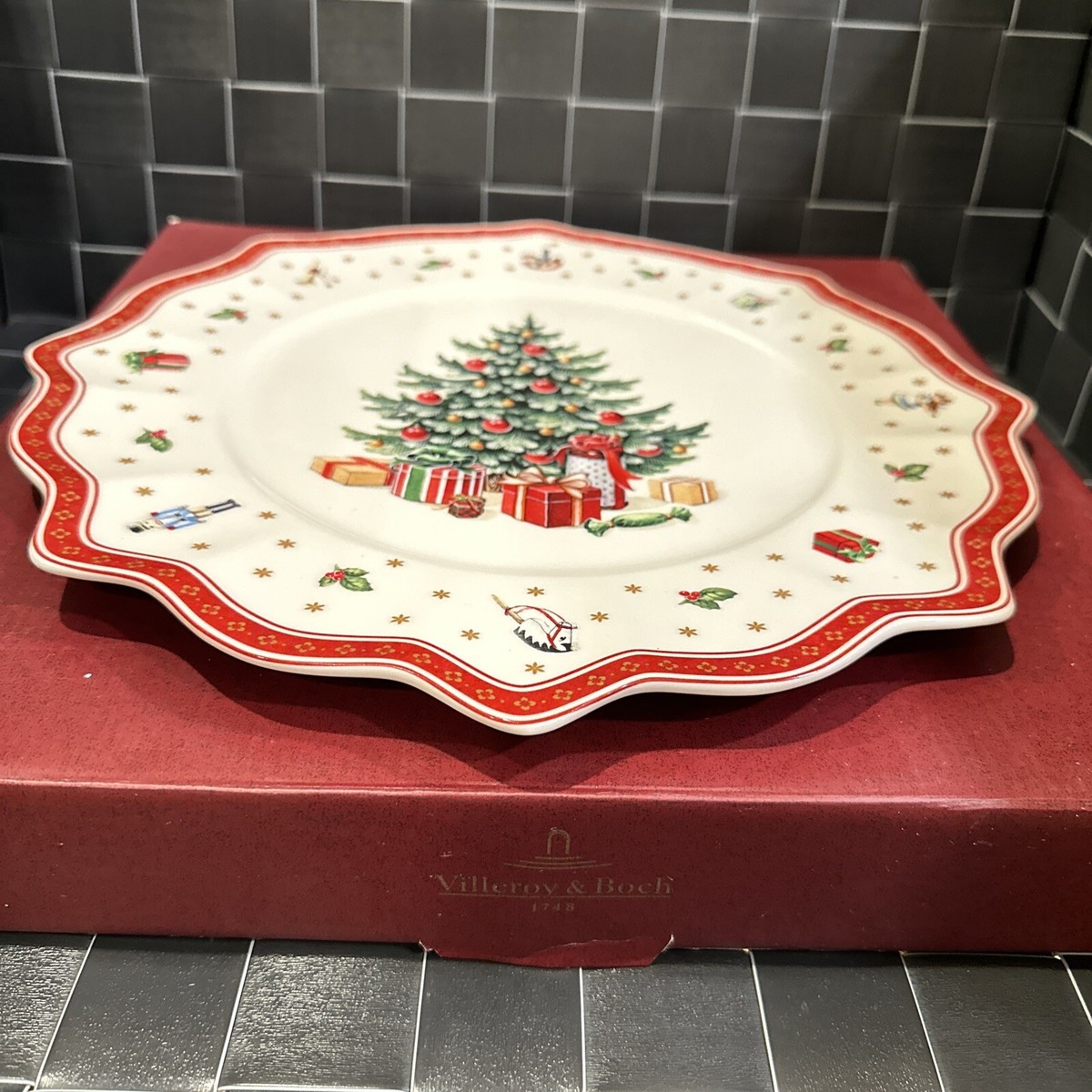 Villeroy & Boch Toy's Delight Large Buffet Plate 14-8585-2680