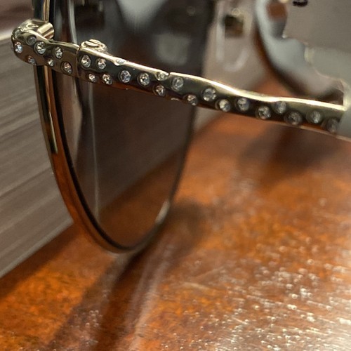 gv716735247892 sunglasses - Picture 5 of 7
