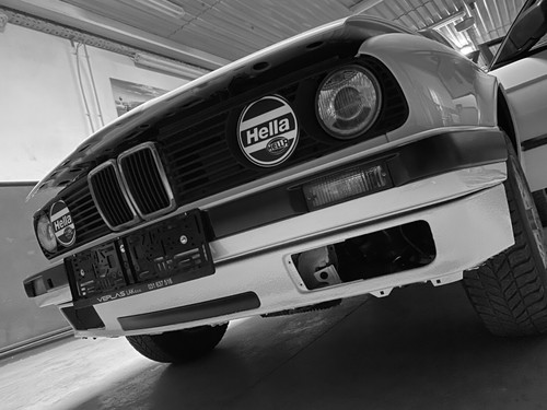 2x Hella Style Headlight Covers Caps BMW e30 Touring - Picture 3 of 3