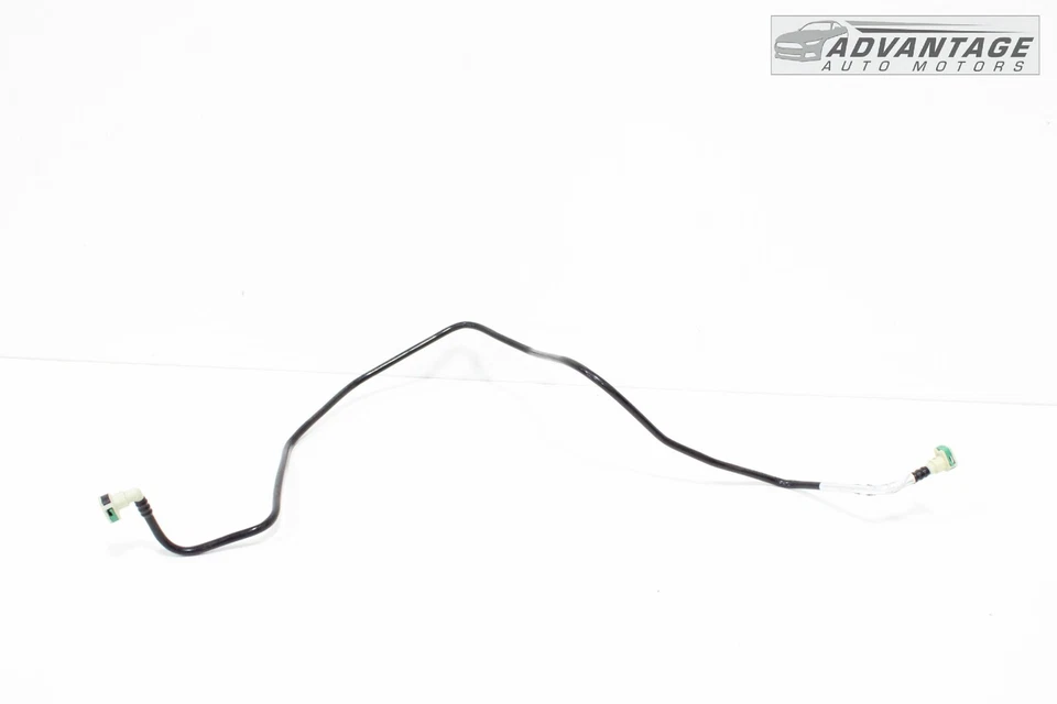 Chevrolet Camaro 2016-2017 3,6 L tracción trasera tanque de gasolina sistema de combustible tubería manguera OEM Foto 2 de 4