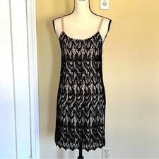 Alice + Olivia Emmie Lace Overlay Dress