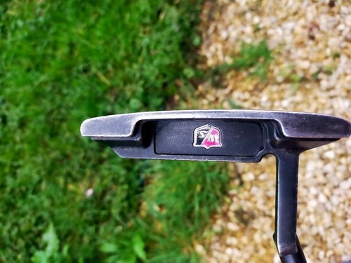 Wilson Staff 8881 Blk Putter / 34 Inch/Winnpro X I.60 Grip - Picture 7 of 14