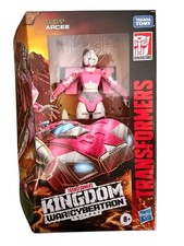 Transformers Kingdom War for Cybertron Deluxe Arcee Action Figure DAMAGED BOX