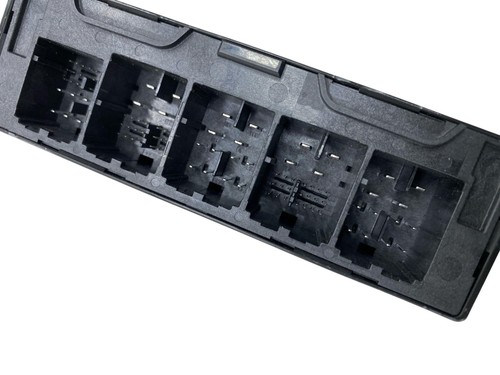 2021-2022 GMC YUKON REAR POWER LIFTGATE TAILGATE CONTROL MODULE UNIT 13542927 - Picture 10 of 12