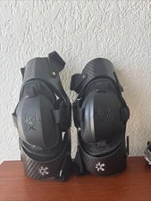 Asterisk Germ Youth Pair Knee Braces