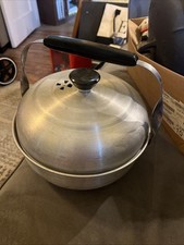 Vintage Mirro aluminum bun warmer steamer handle vent Made in USA silver READ
