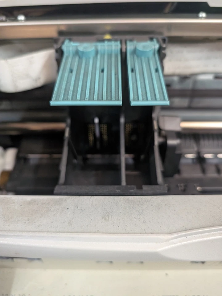 HP DeskJet 1220C Professional Series Wide Format Standard Printer - Image 3 of 4