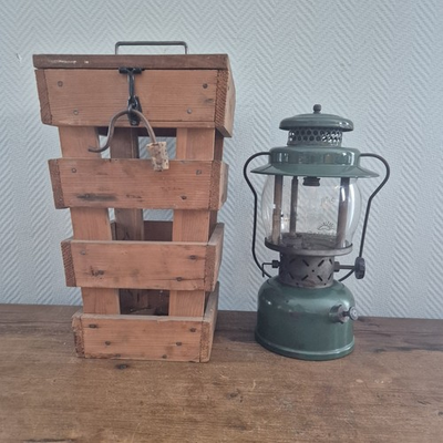#ad Old COLEMAN Empire 237 kerosene lamp in original wooden box. $342.73