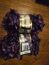 Bernart Boa Nouveau Yarn Lot of 2 Skeins Parrot Color Eyelash