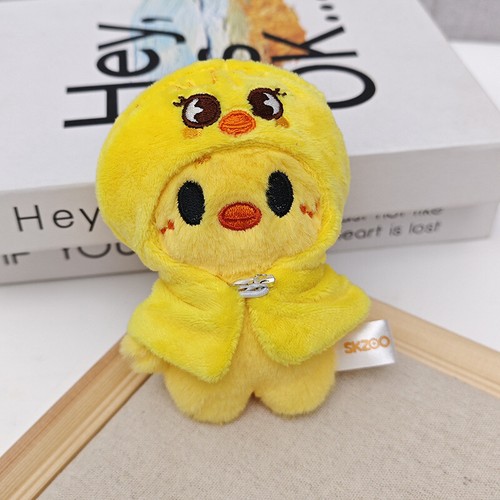 Ciondolo portachiavi bambola peluche Kpop Stray bambini 10 cm/3,94 pollici con mantello staccabile - Foto 7 di 13