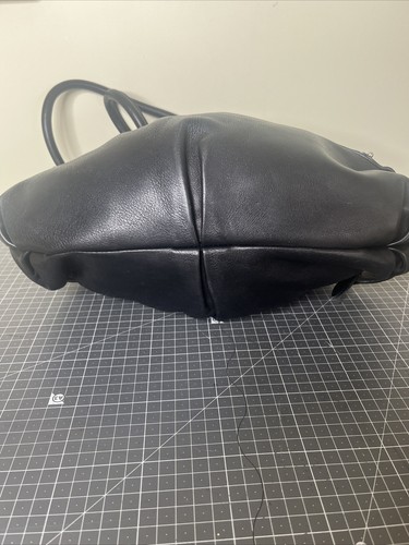 Salvatore Ferragamo Half-Moon Black Leather Bag - Picture 11 of 24