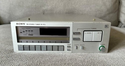 Sony ST-P7J FM Stereo Tuner PLL Crystal Locked Digital Synthesizer System - Afbeelding 2 van 8