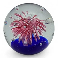 Dynasty Gallery Heirloom Glass Paperweight Pink Flower Controlled Bubble Sticker