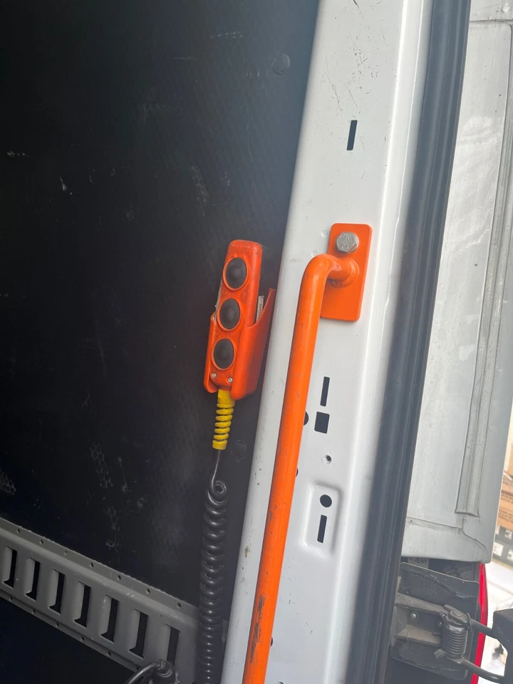 rampa de elevação usada  - Imagem 3 de 4