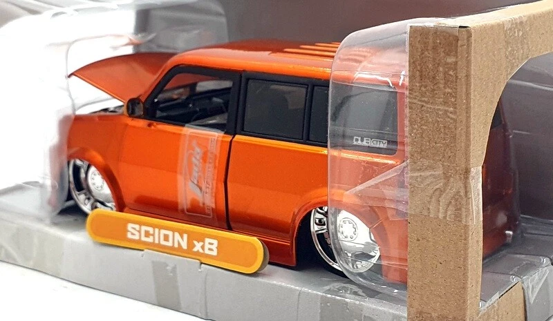 Jada 1/24 Scale Diecast 90024 - Scion xB - Orange - image 2 of 4