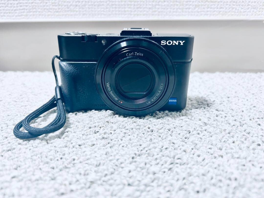 Sony Cyber-shot RX100 II DSC-RX100M2 20.2MP Digital Camera Used 64