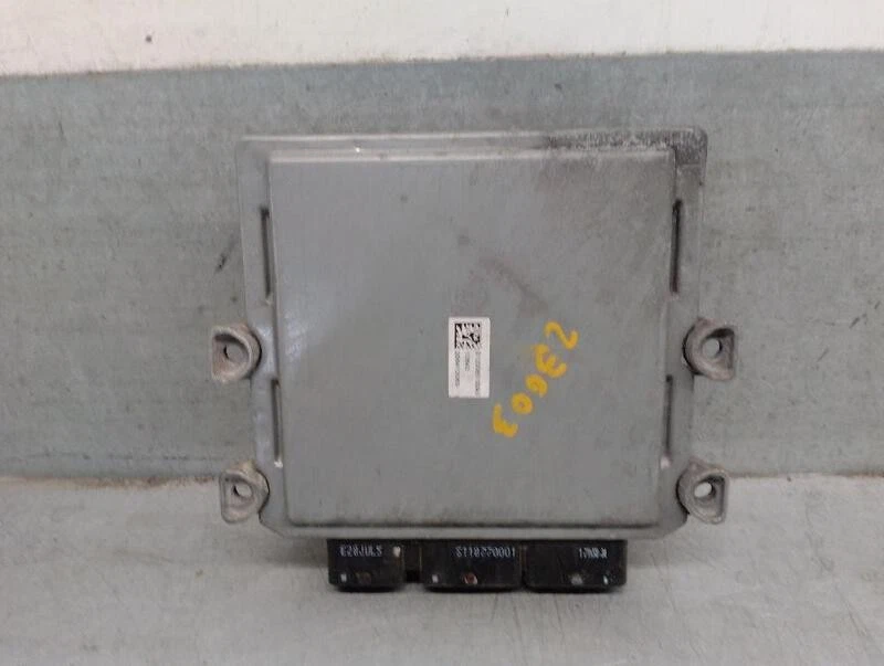 30743623AA centralina motore per VOLVO V50 (545) 2.0 D 2003 5546347 - Immagine 2 di 4