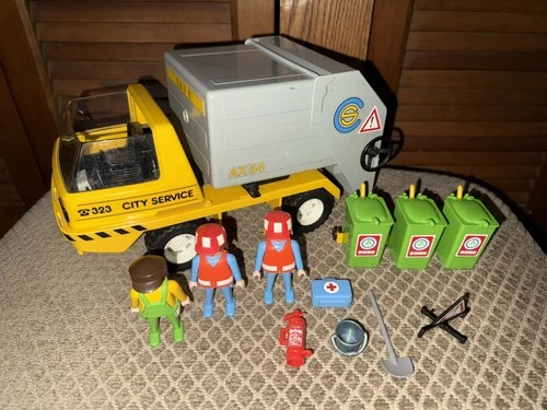 Playmobil City Service #3780 Garbage Truck Rubbish Bin 70s Vintage