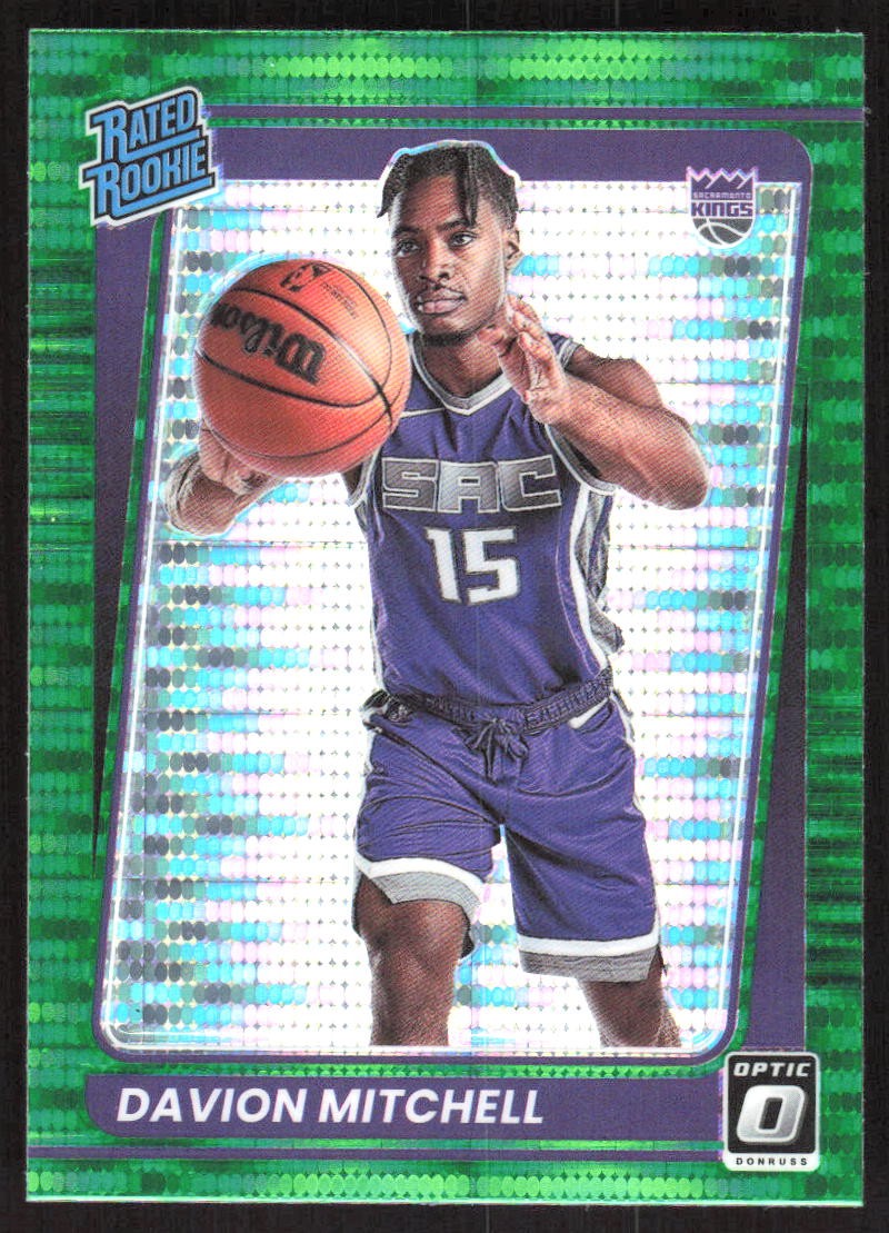 1582G 2021-22 Donruss Optic #155 Davion Mitchell Fanatics Green Pulsar