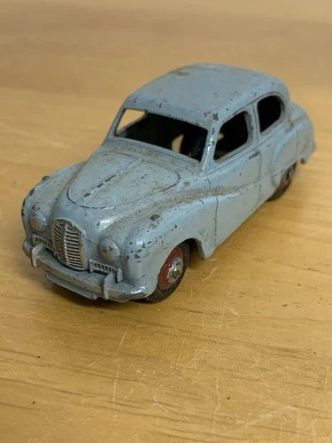 Dinky Toys 40D Austin Somerset Saloon Diecast 1950s Vintage