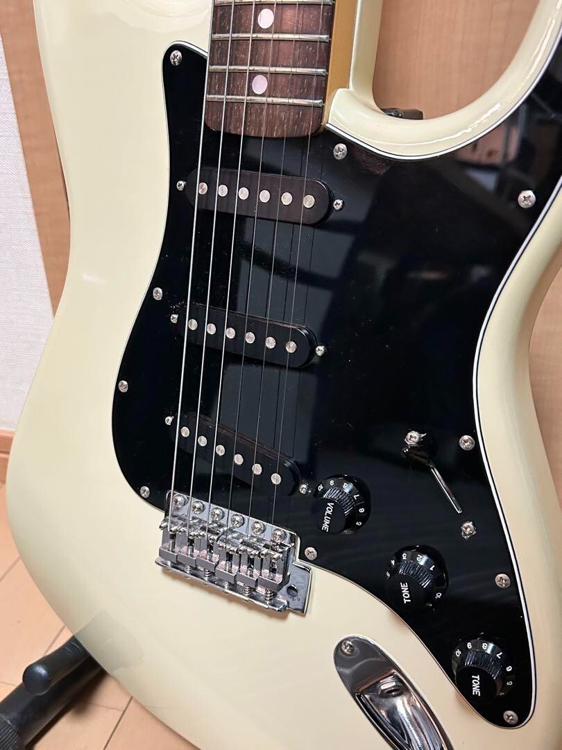Tokai Stratocaster Custom Edition Electric Guitar White Used