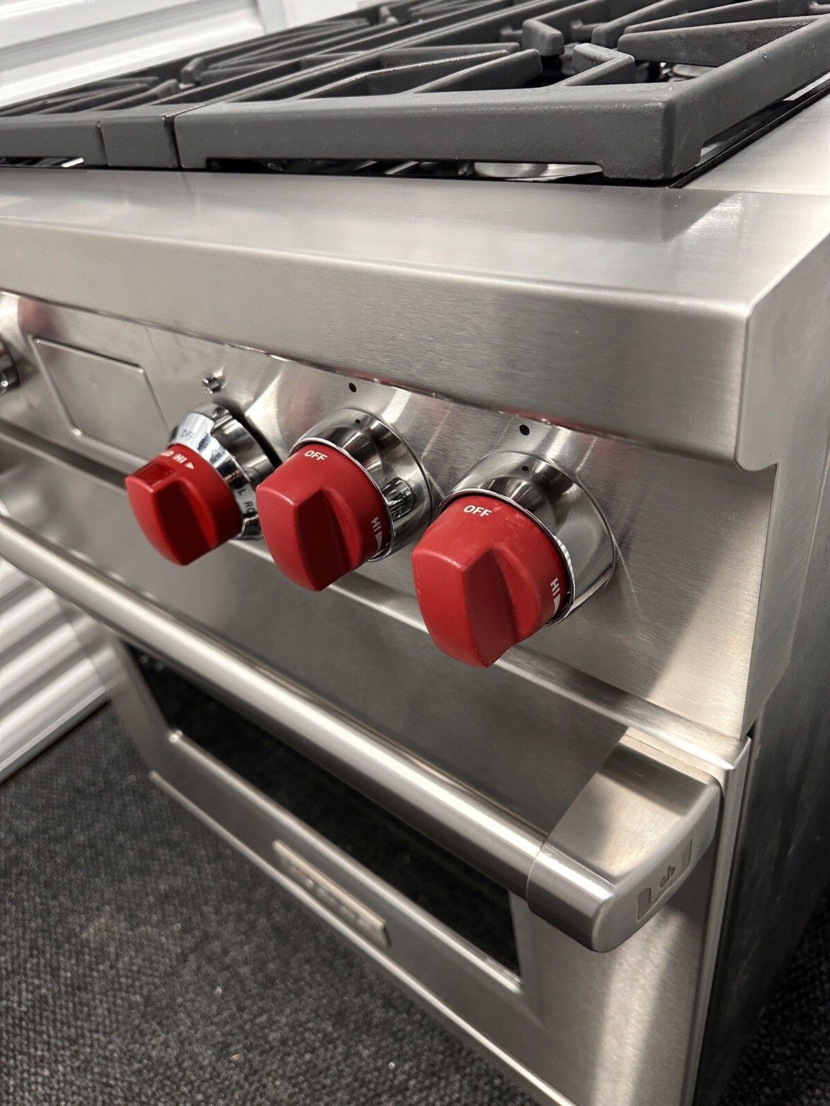 Wolf DF304 30" Dual Fuel Range 4 Burners Red Konbs eBay