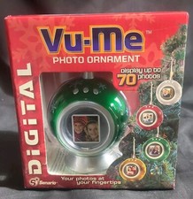 Senario Vu-Me Digital Photo Ornament 1.5" LCD Screen Display up to 70 Photos