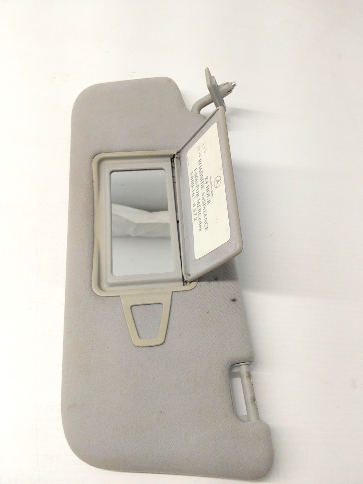 MercedesBenz 2006 EClass Driver side Sun Visor W211 E320 E350 E550