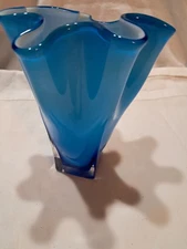 VINTAGE MCM Art Glass Hand Blown COBALT Blue Cased Fazzoletto Ruffle Vase 6.5"