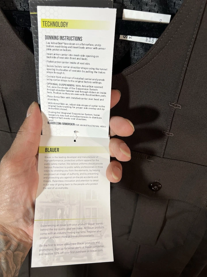 SM/MED TALL BLAUER 8970 RAYON ARMORSKIN VEST OUTER ARMOR CARRIER SHERIFF BROWN - Image 4 of 4