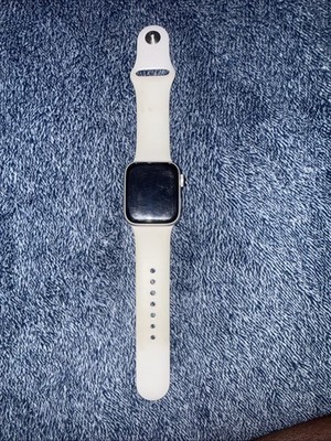 Apple Watch SE 40mm GPS + Cellular Pink White Band 