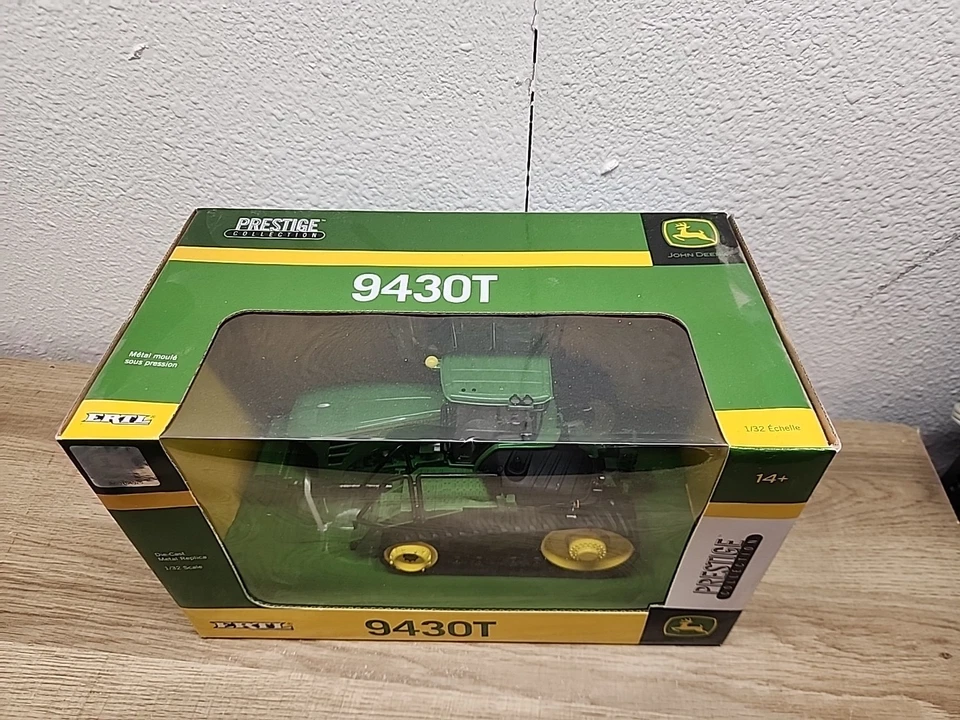 1/32 John Deere 9430T Tractor W/ Tracks Prestige Collection - Image 2 of 4