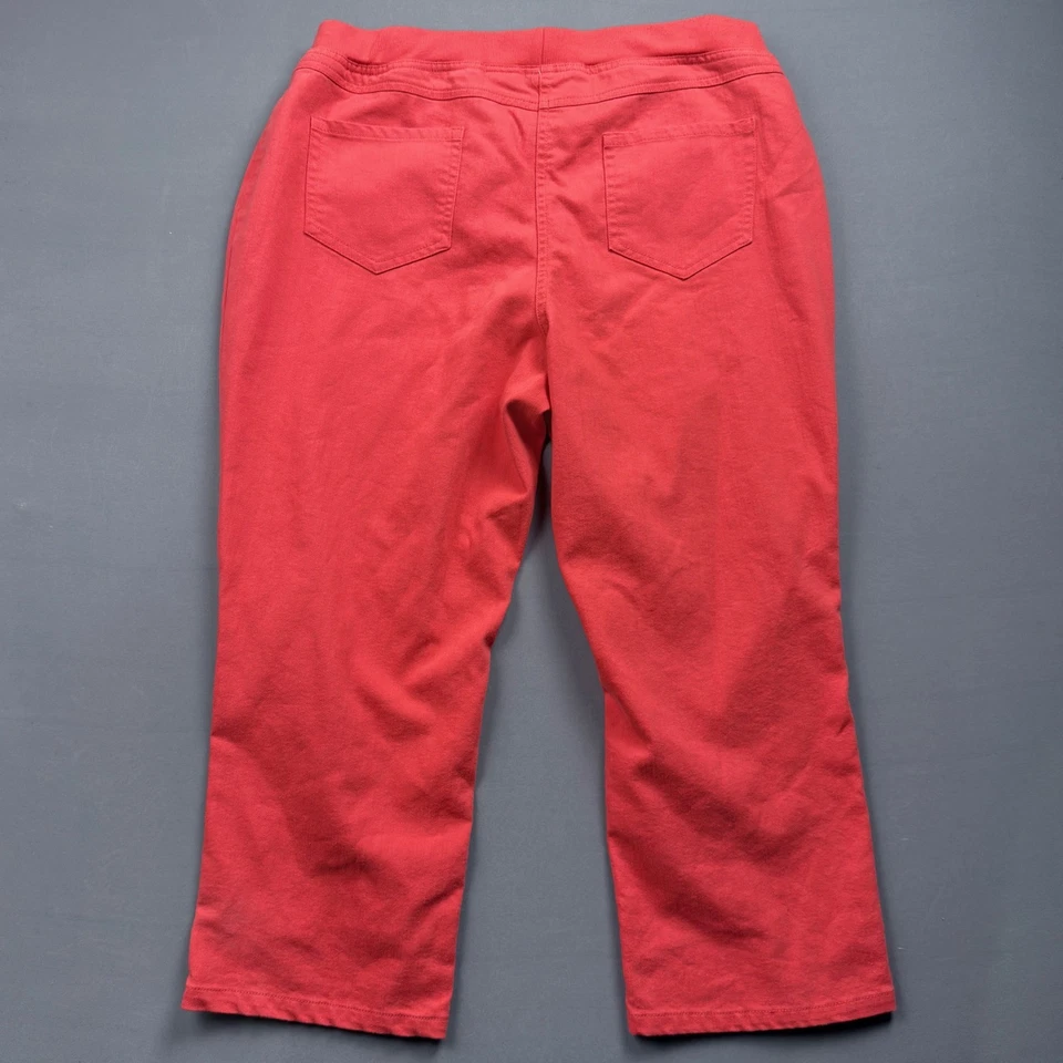 Pantalones capri Hearts of Palm rojos talla grande 18 dobladillo con tachuelas elásticos informales Foto 2 de 3