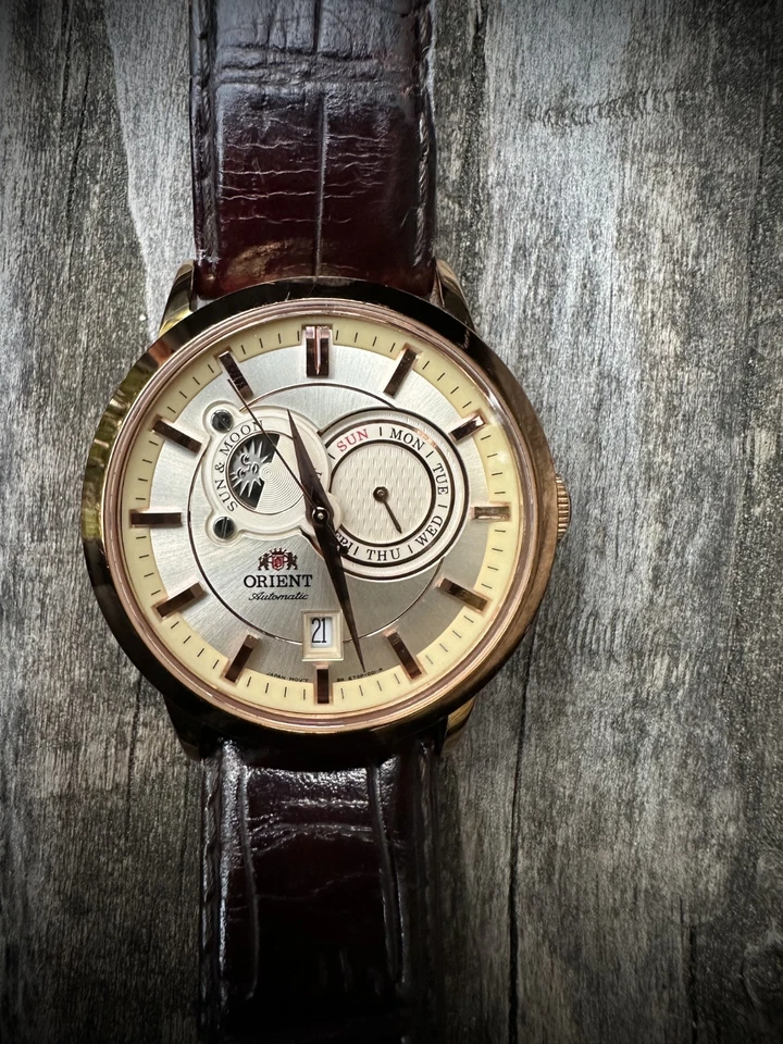 ORIENT SUN/MOON AUTOMATIC  21 Jewels Mans Japan Mechanical Watch  - Image 4 of 4